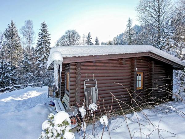 Holiday Home Exterior [winter]