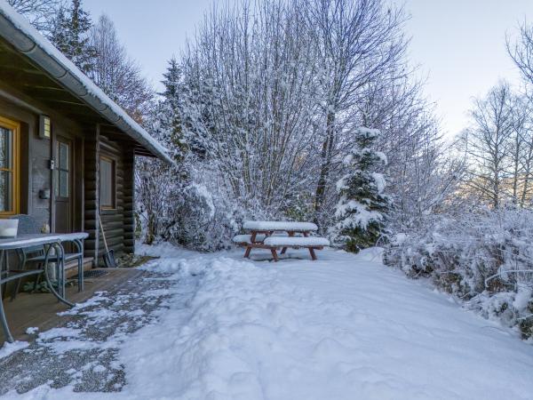 Holiday Home Exterior [winter]