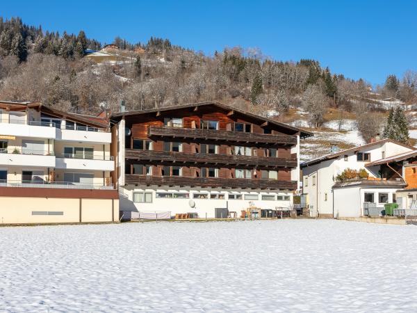 Extérieur maison de vacances [hiver]