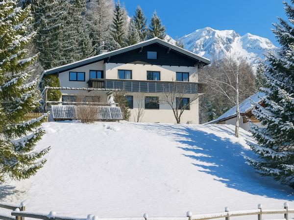 Außenseite Ferienhaus [Winter]