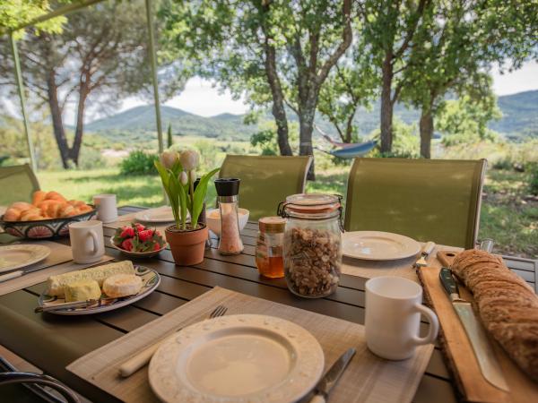Terrasse / Balkon