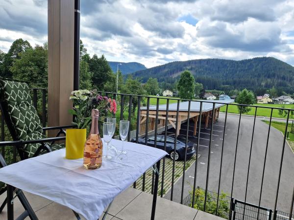 Terrasse / Balkon