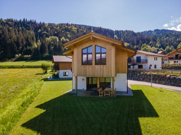 Außenseite Ferienhaus [Sommer]