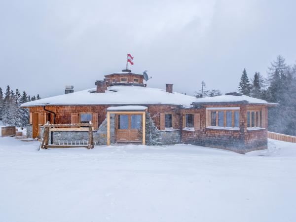 Außenseite Ferienhaus [Winter]