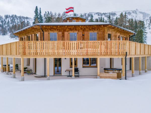 Außenseite Ferienhaus [Winter]