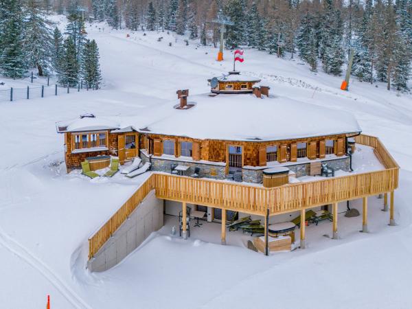 Extérieur maison de vacances [hiver]