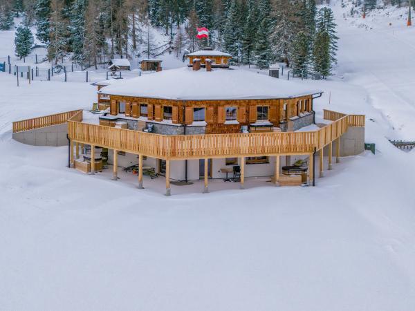 Extérieur maison de vacances [hiver]