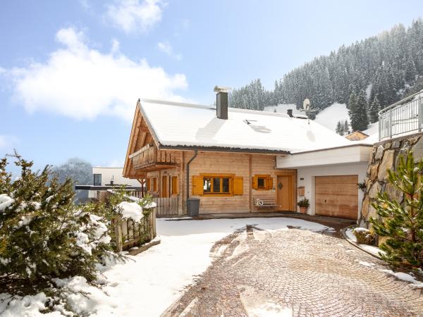 Holiday Home Exterior [winter]