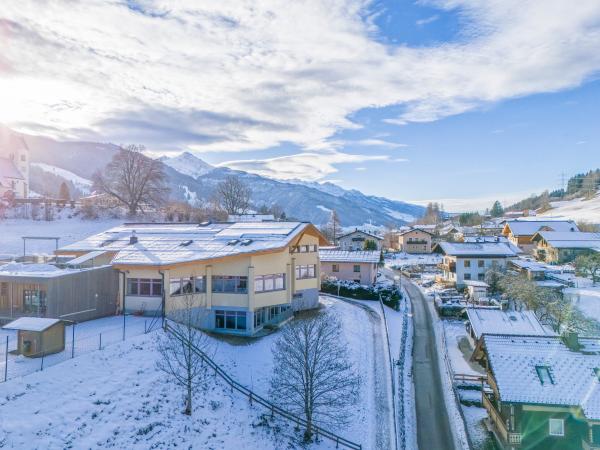 Außenseite Ferienhaus [Winter]