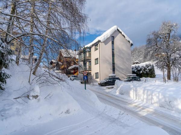 Holiday Home Exterior [winter]