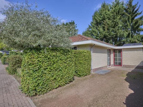 Außenseite Ferienhaus [Sommer]