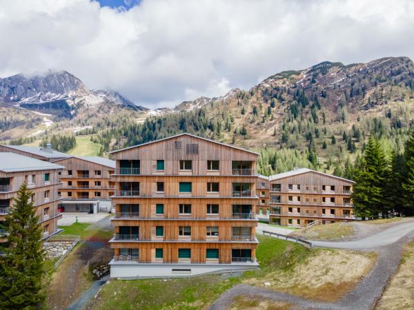 Außenseite Ferienhaus [Sommer]