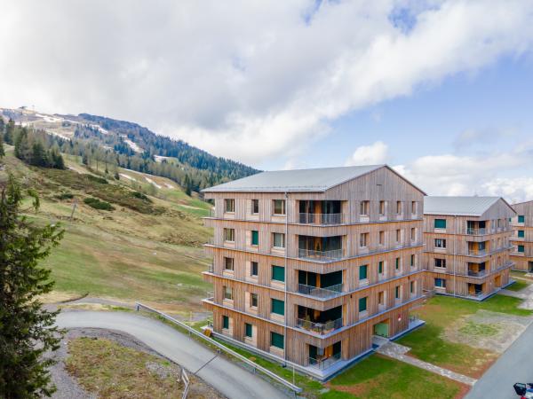 Außenseite Ferienhaus [Sommer]