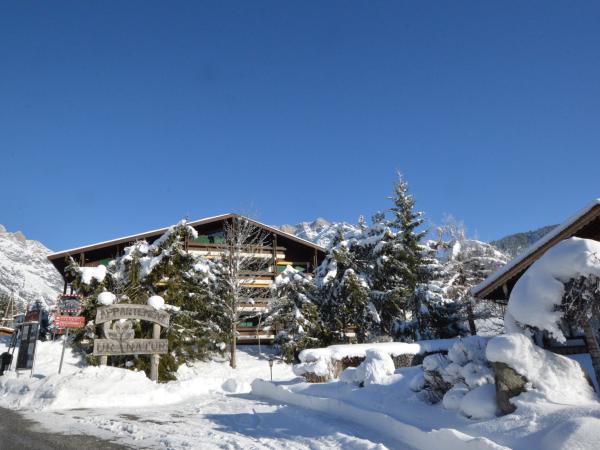 Extérieur maison de vacances [hiver]