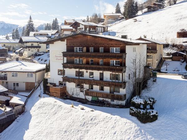 Extérieur maison de vacances [hiver]