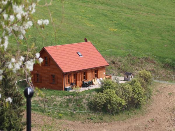 Außenseite Ferienhaus [Sommer]