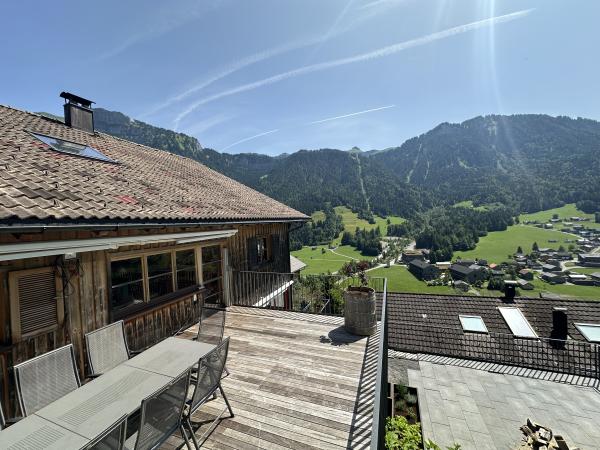 Terrasse / Balkon