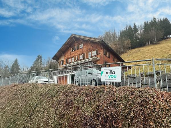 Außenseite Ferienhaus [Winter]