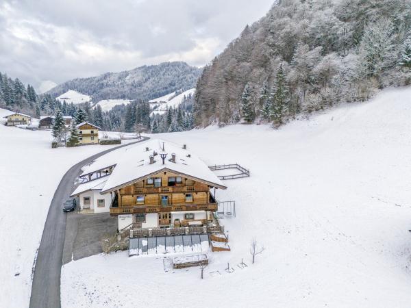 Außenseite Ferienhaus [Winter]