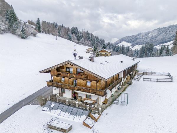 Außenseite Ferienhaus [Winter]