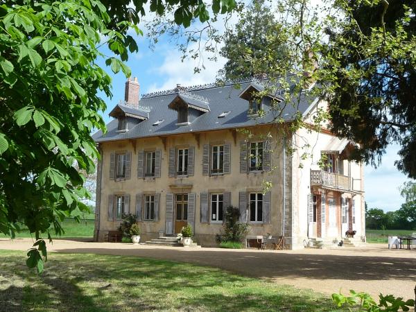 Außenseite Ferienhaus [Sommer]