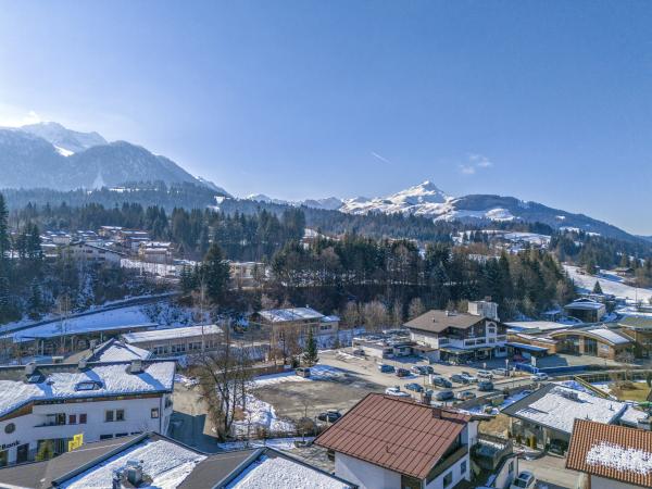 Immediate Surroundings [winter] (<1 km)