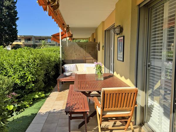 Terrasse / Balkon
