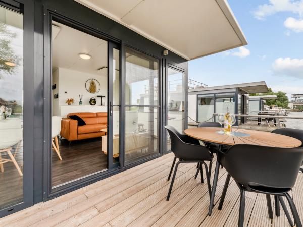 Terrasse / Balkon