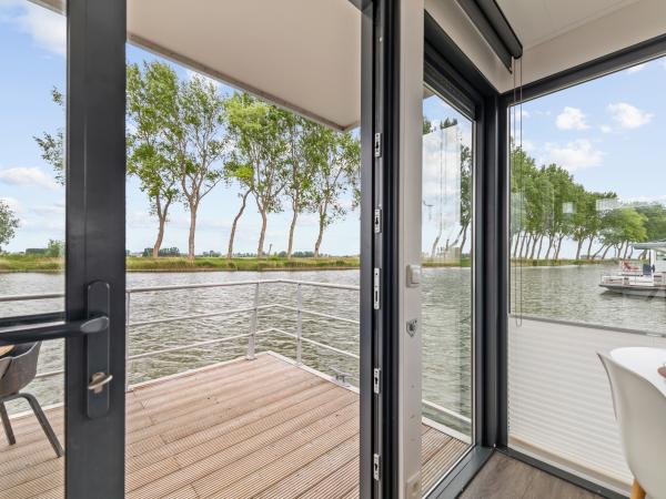 Aussicht vom Ferienhaus [Sommer]