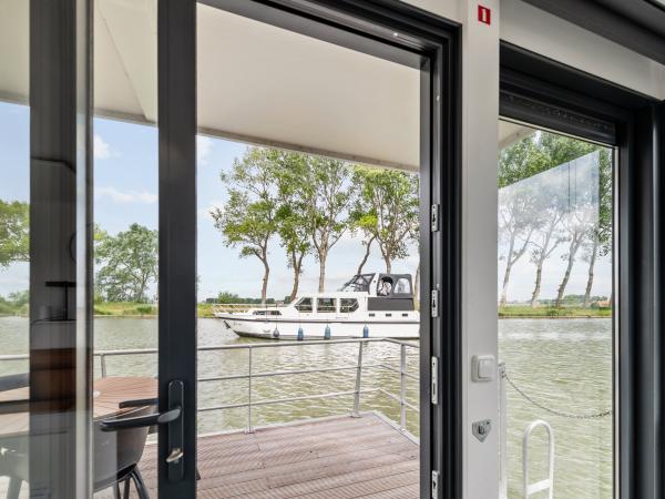 Aussicht vom Ferienhaus [Sommer]