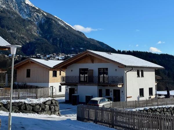 Außenseite Ferienhaus [Winter]