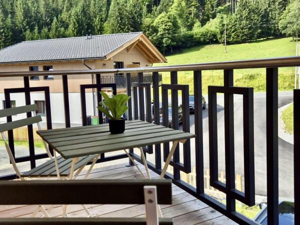 Terrasse / Balkon