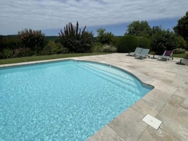 Schwimmbad des Ferienhauses