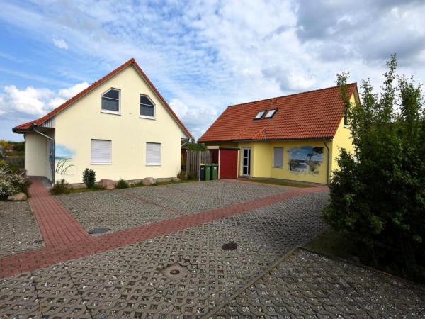 Außenseite Ferienhaus [Sommer]