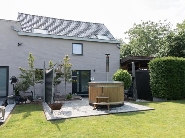 Holiday Home Facilities and Services