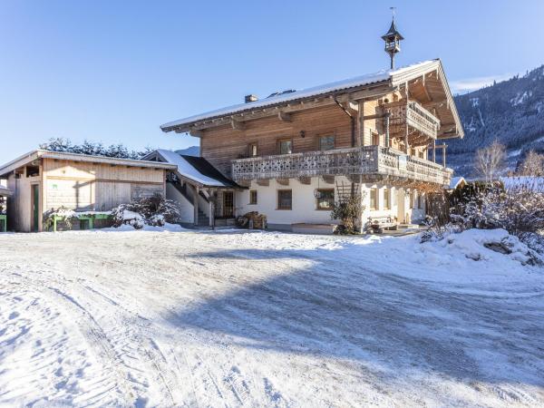 Außenseite Ferienhaus [Winter]