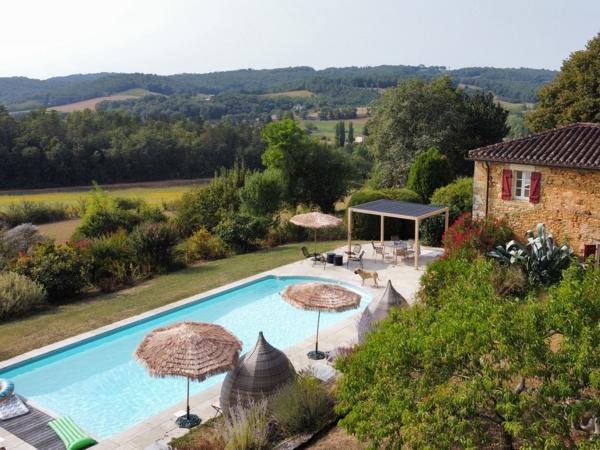 Schwimmbad des Ferienhauses