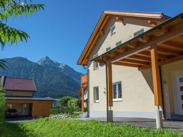 Außenseite Ferienhaus [Sommer]