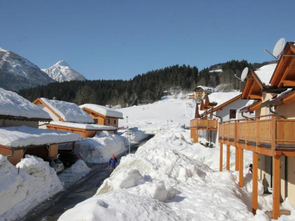 Außenseite Ferienhaus [Winter]