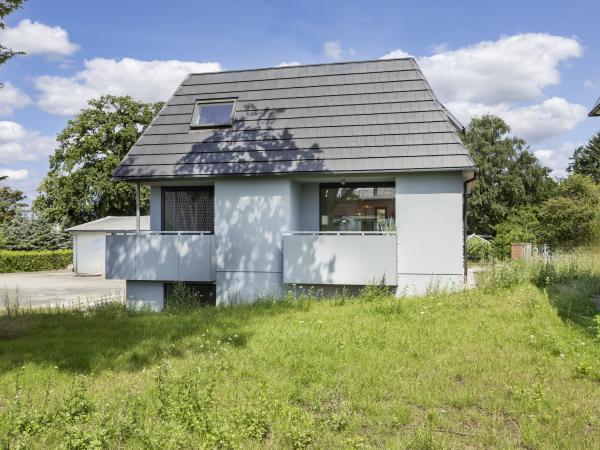 Außenseite Ferienhaus [Sommer]