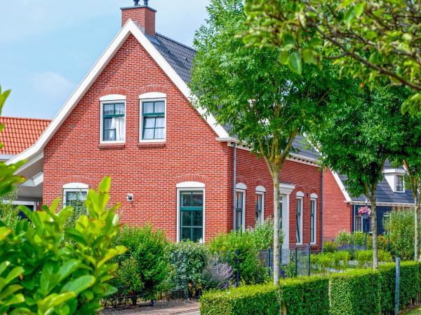 Außenseite Ferienhaus [Sommer]