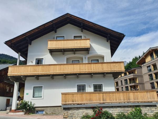 Außenseite Ferienhaus [Sommer]