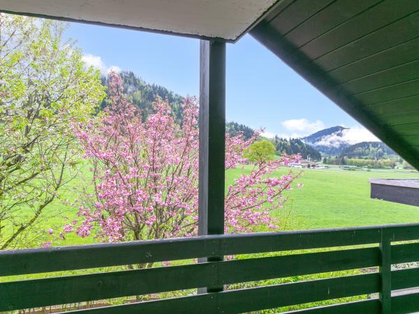 Aussicht vom Ferienhaus [Sommer]