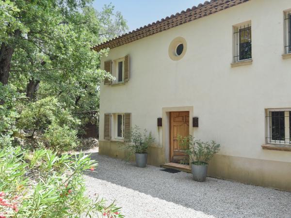Außenseite Ferienhaus [Sommer]