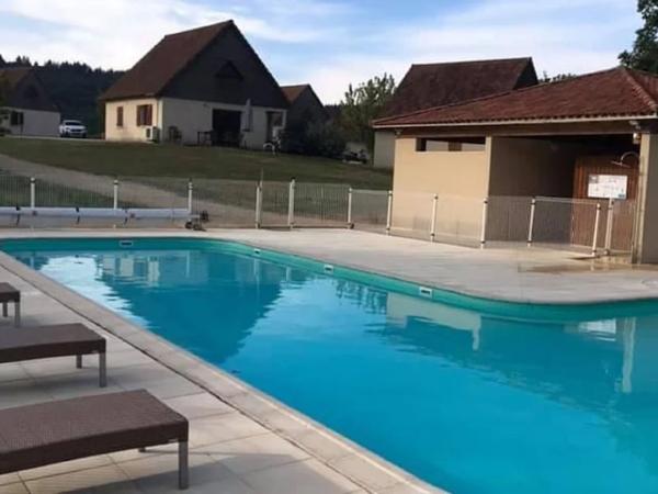 Schwimmbad des Ferienhauses