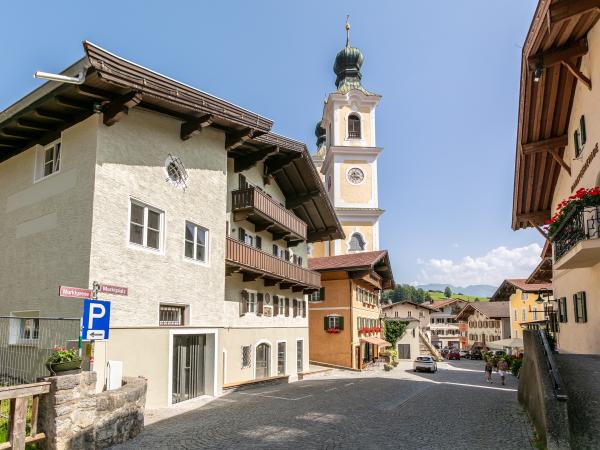 Außenseite Ferienhaus [Sommer]
