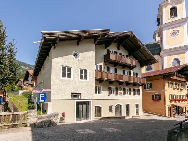 Außenseite Ferienhaus [Sommer]