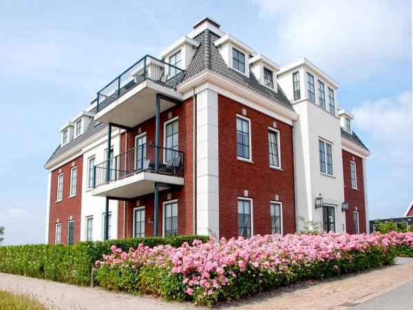 Außenseite Ferienhaus [Sommer]