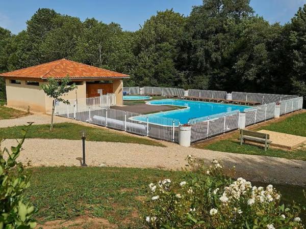 Schwimmbad des Ferienhauses