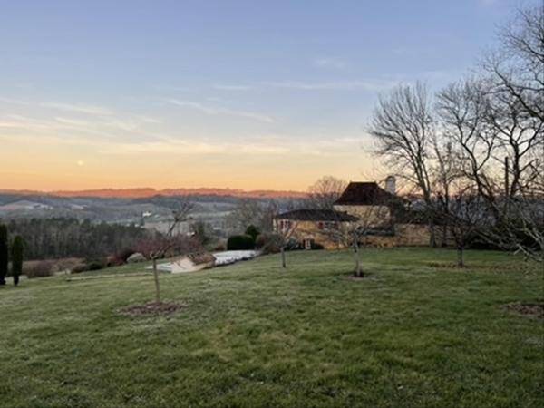 Vue de la maison de vacances [été]
